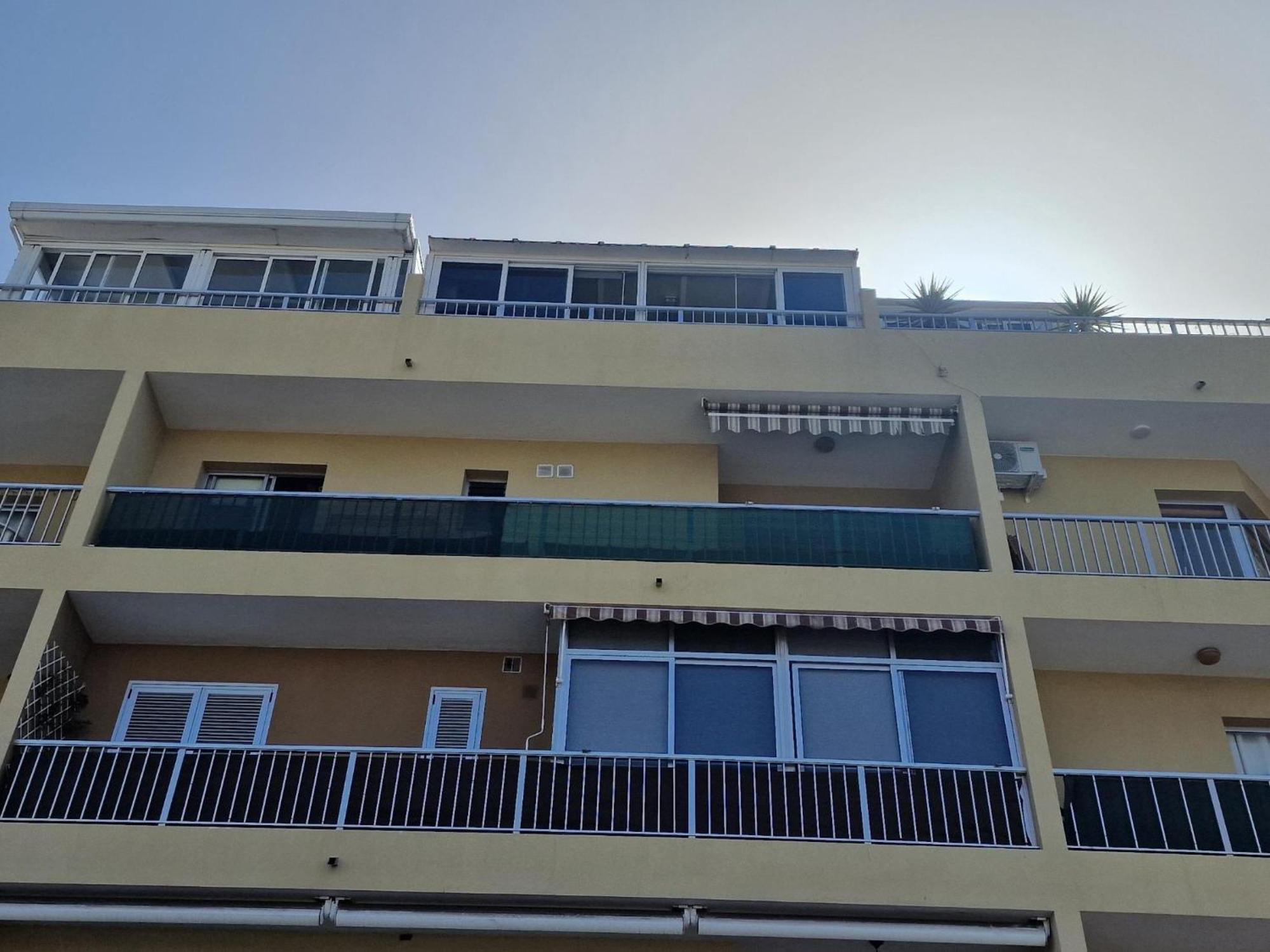 Small Rooftop, Ocean View Арона Экстерьер фото